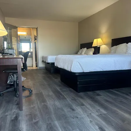 Travelodge By Wyndham Natchitoches